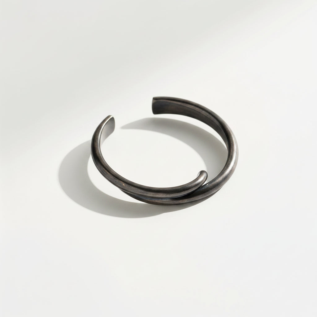 Eurare #2 .sculptural bracelet