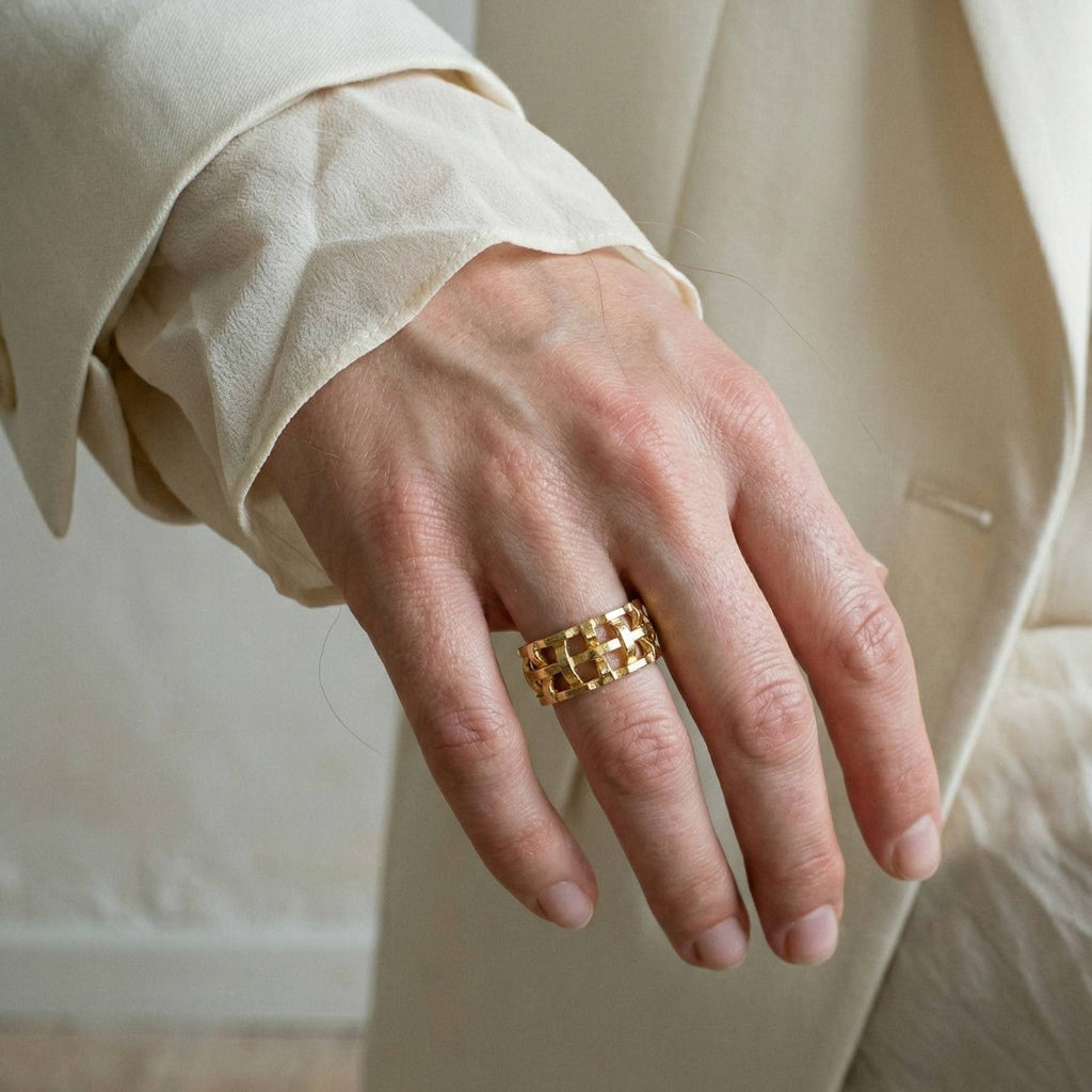 Lattice Architectural Band Ring — alternate view